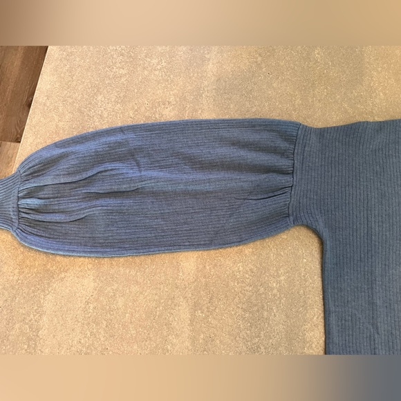 The Drop Sweater Dress - like new - Picture 4 of 7